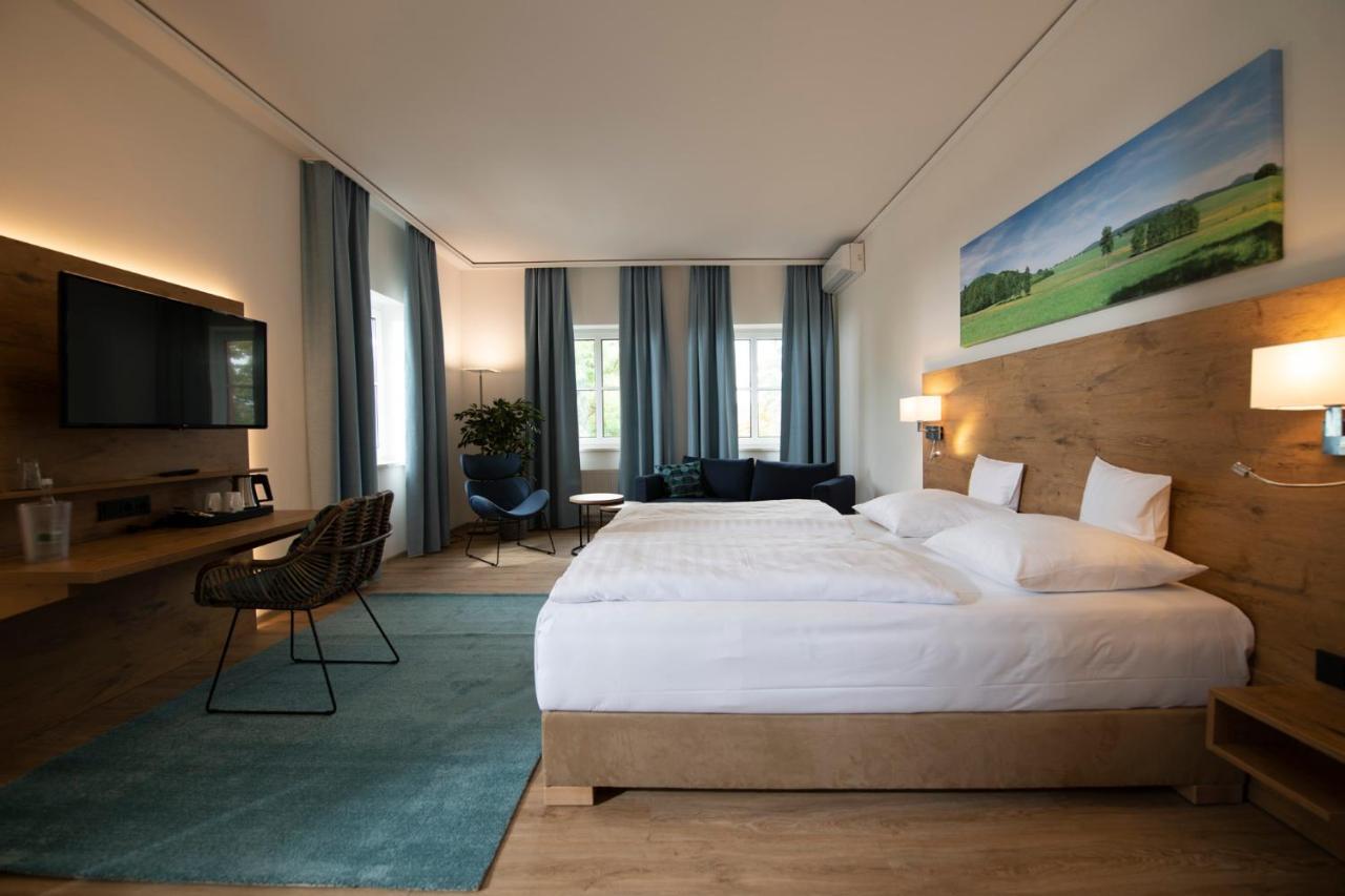 Landhotel Kauzenberg バート・クロイツナハ エクステリア 写真